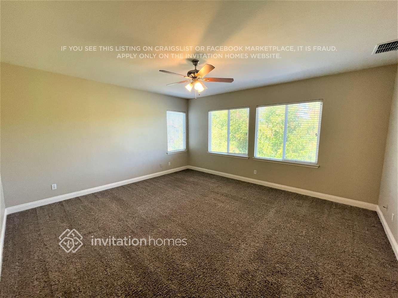 Building Photo - 1752 Langholm Way