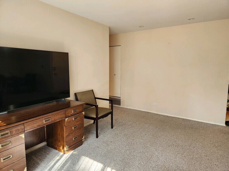 Building Photo - 1021 Boxwood Ct