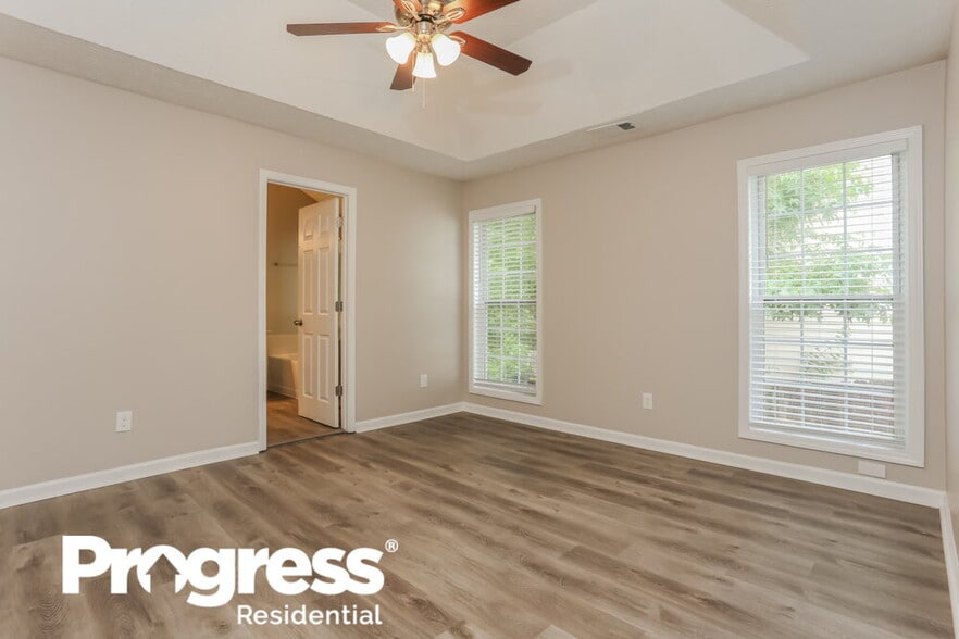 Building Photo - 12034 Harbour Town Pkwy