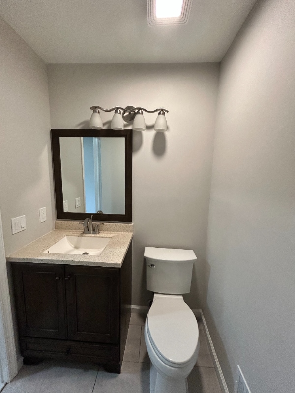 Building Photo - 279 Palombi Ct