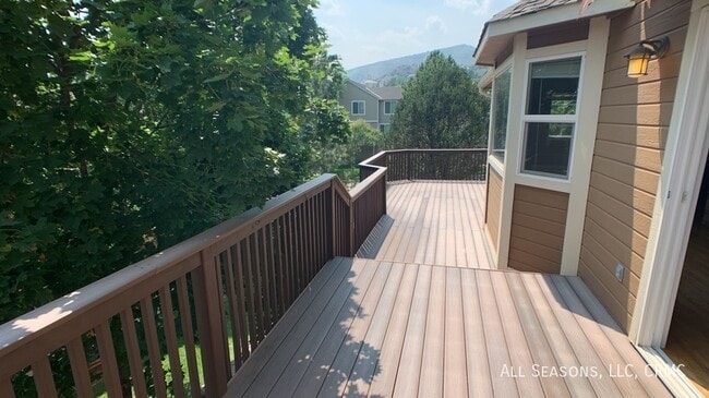 Building Photo - 5435 Lions Gate Lane