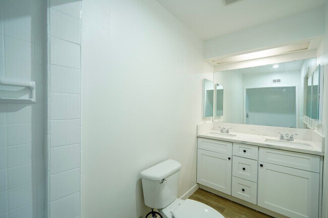 Building Photo - 6304 Riley Way