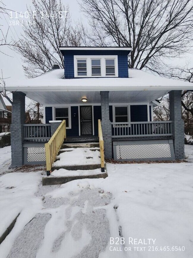 Building Photo - 1140 E 144th St