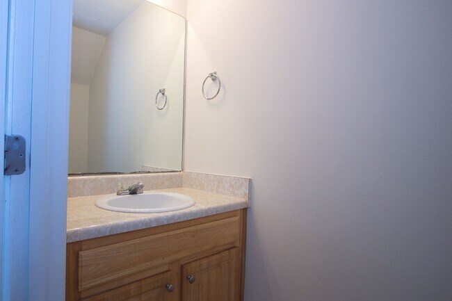 Building Photo - Available Now! – Beautiful 4-Bedroom Home in Loganville, GA!