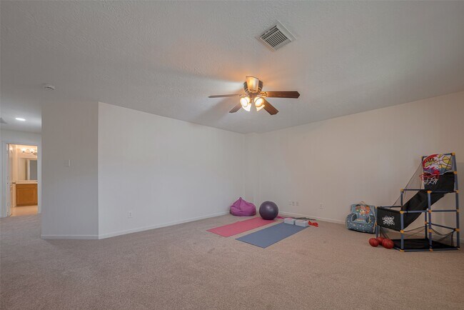 Building Photo - 31214 Windcrest Park Ln