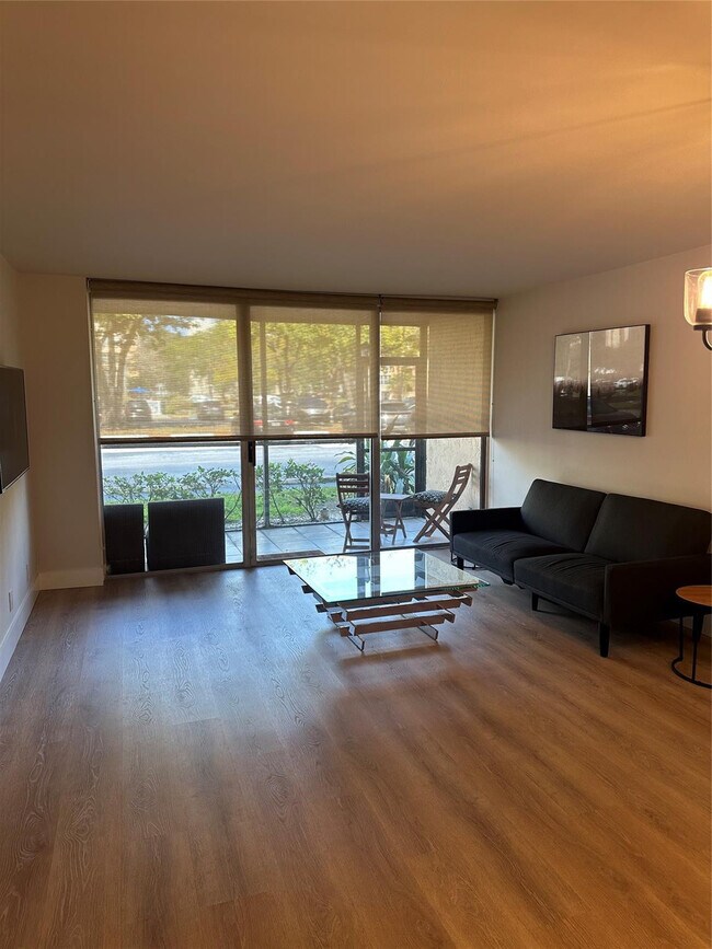 Building Photo - 3821 Environ Blvd