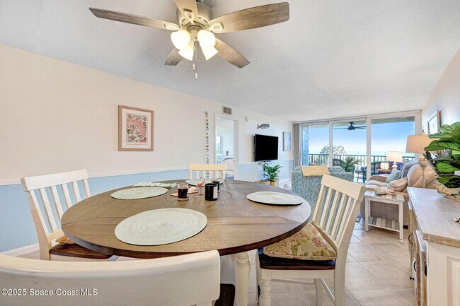 Building Photo - 1101 S Miramar Ave