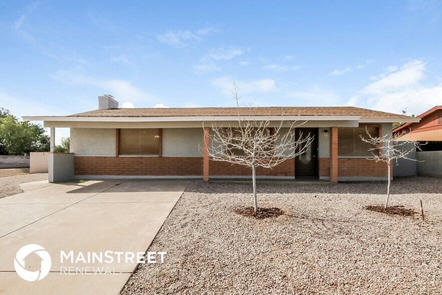 Primary Photo - 1256 S Buena Vista Dr