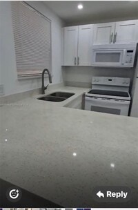 Building Photo - 285 NE 191st St