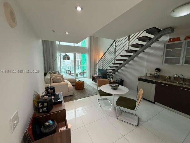 Building Photo - 41 SE 5th St