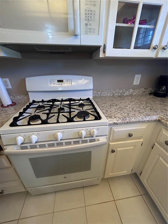 Building Photo - 150 El Dorado Blvd