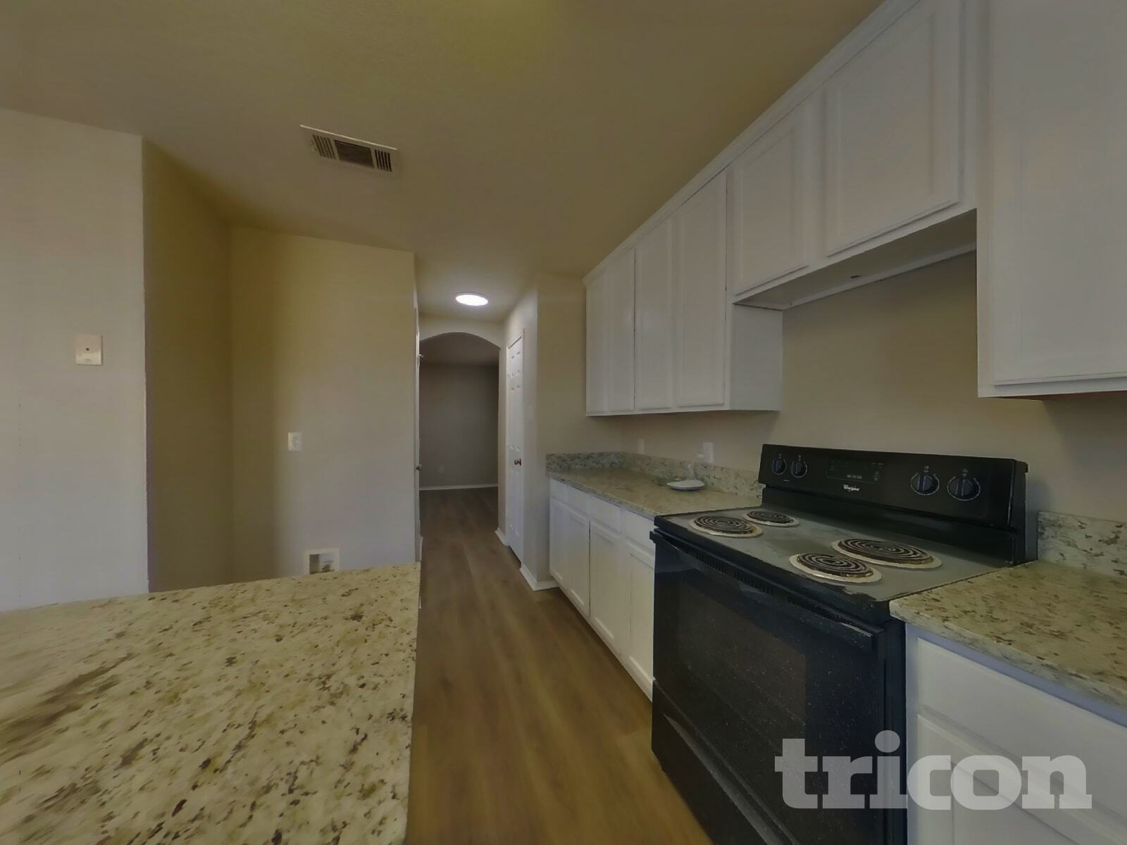 Building Photo - 5033 Meridian Ln