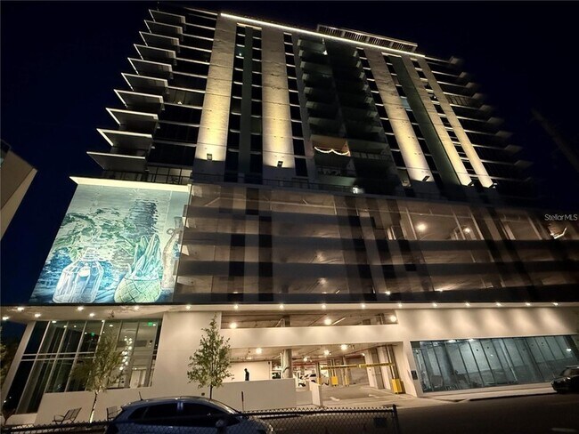 Building Photo - 777 3rd Ave N