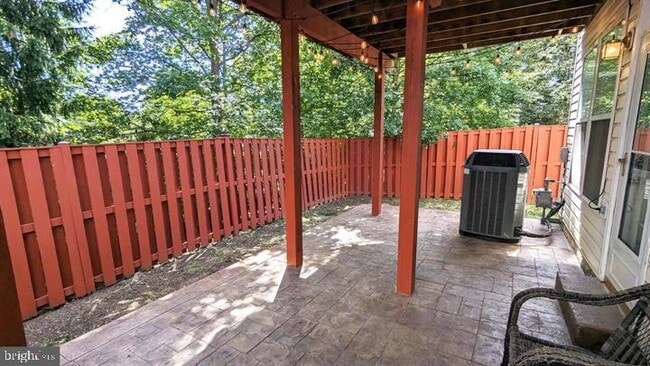 Building Photo - 43086 Shadow Terrace