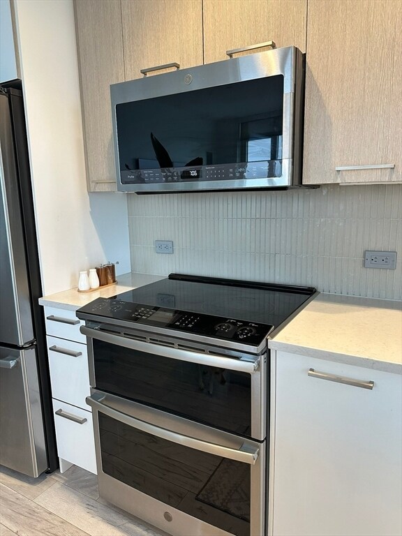 Building Photo - 125 Guest St