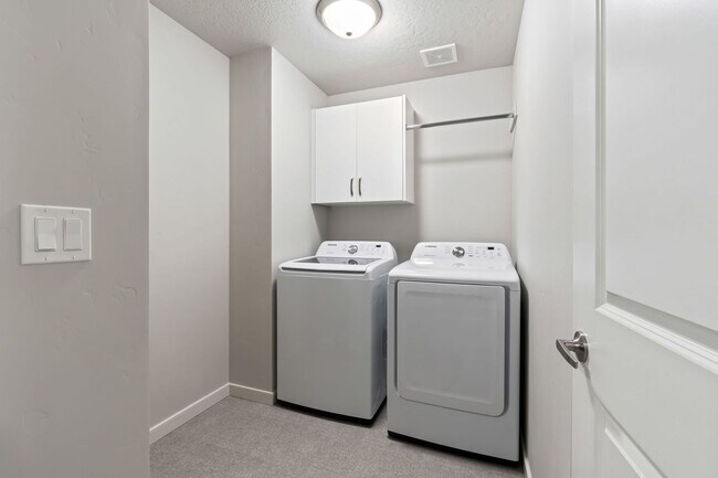 Building Photo - LOCATION!! Pristine Newer 4BR/2.5BA Home in Meridian’s Verado Subdivision