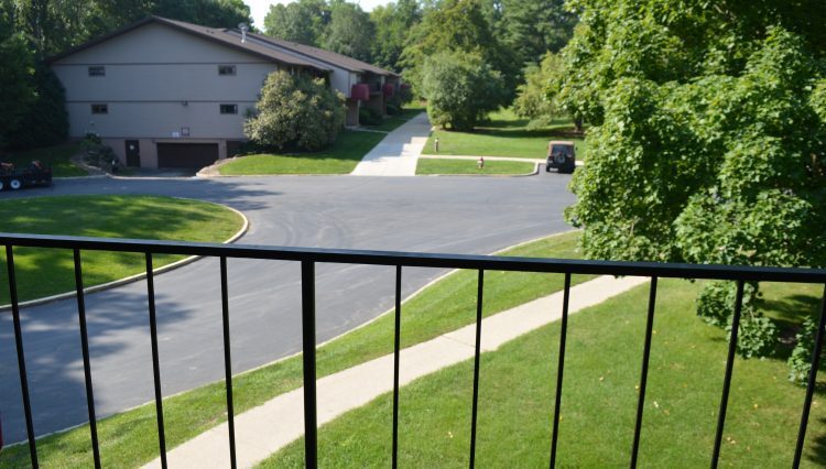 Building Photo - 5333 Brody Dr