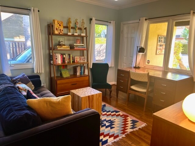 Building Photo - 1710 Clearview Rd