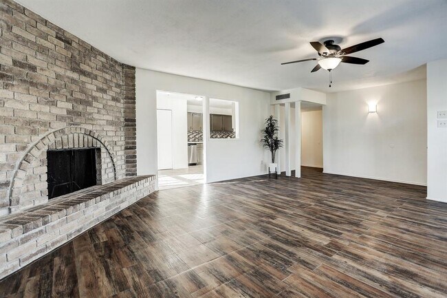 Building Photo - 24115 Anchor Ranch Dr