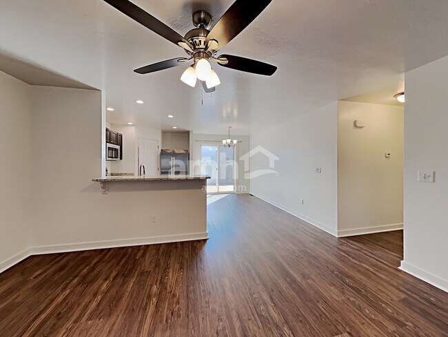 Building Photo - 11755 Altamont St