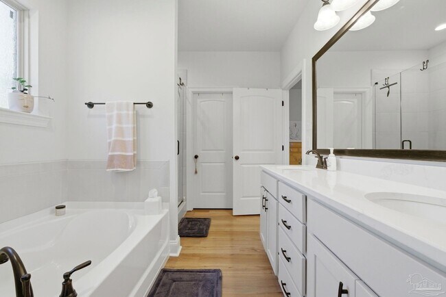 Building Photo - 3203 Mountain Laurel Trl