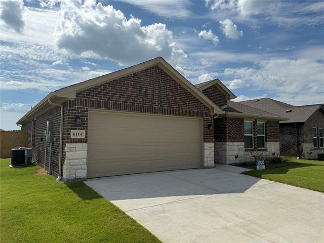 Building Photo - 6114 Kayla Ln