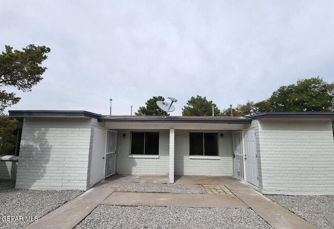 Building Photo - 11424 Wharf Cove Dr