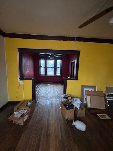 Building Photo - 5479 Claxton Ave