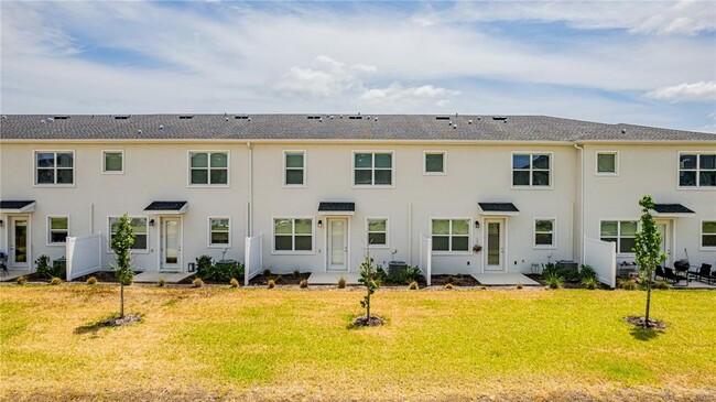 Building Photo - 264 Nine Iron Dr