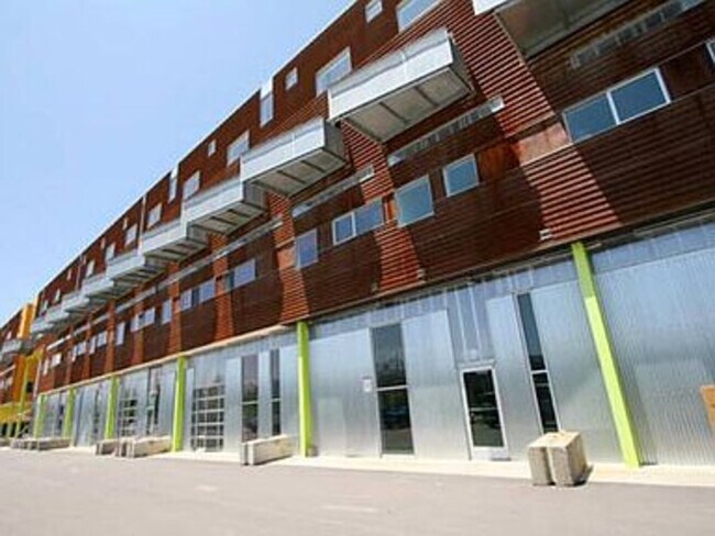 Building Photo - 3457 Ringsby Ct