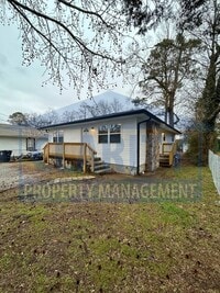 Building Photo - 4331 Lazard St