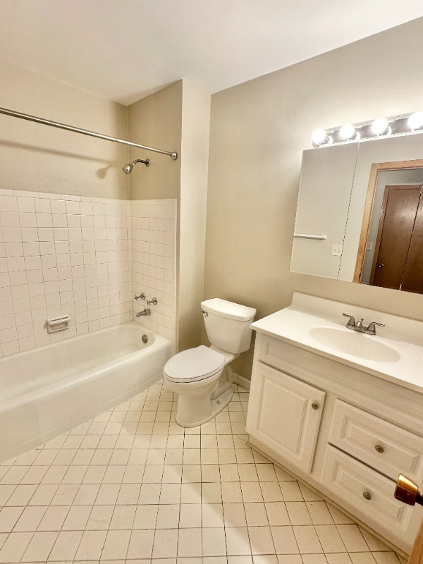 Building Photo - 3439 S 26th St