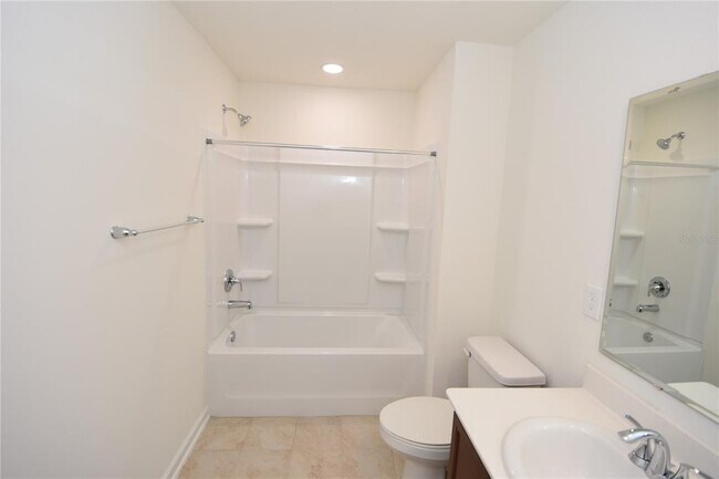 Building Photo - 24 Windsor Ter