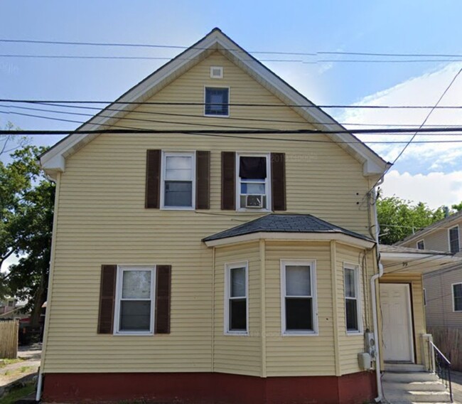 Building Photo - 97-99 Alverson Avenue