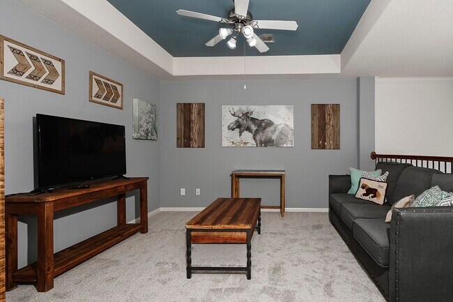 Building Photo - 43 Crocus Petal St