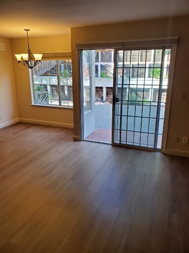 family room view into backyard - 2040 Goldenrod Ln