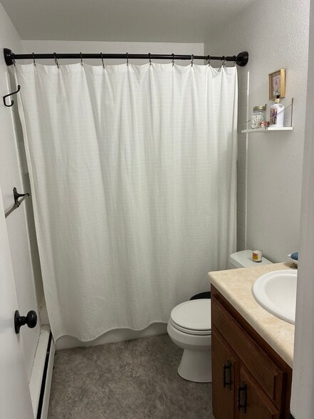 Building Photo - 2901 8th Ave N