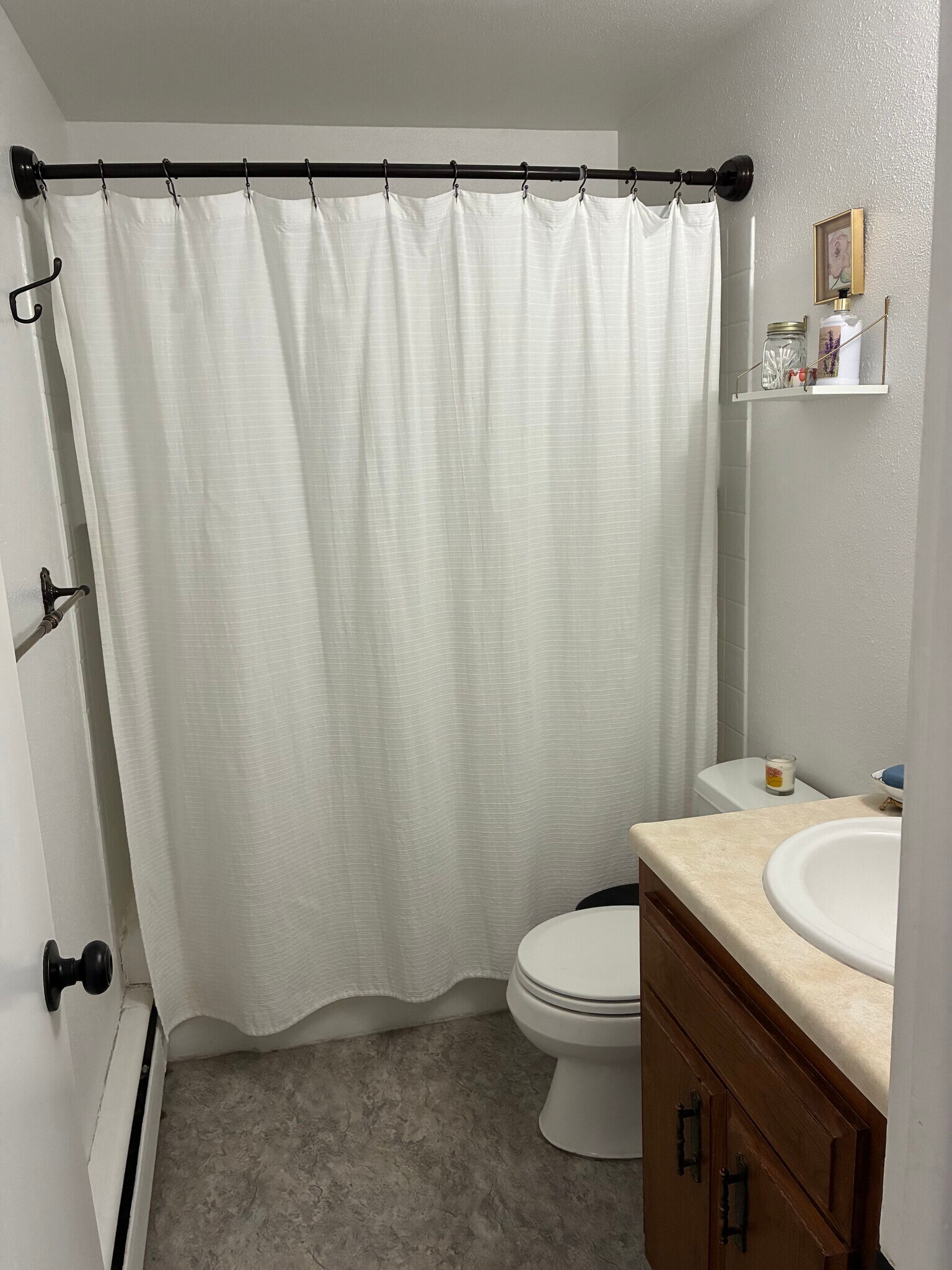 Building Photo - 2901 8th Ave N