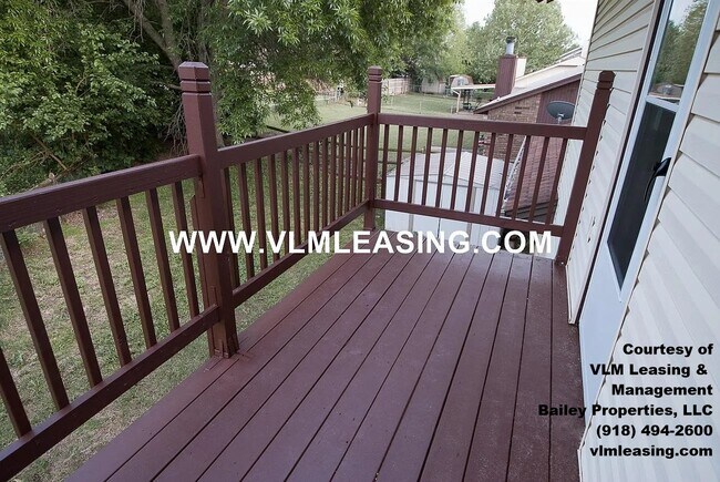 Building Photo - 3317 S 143rd E Ave