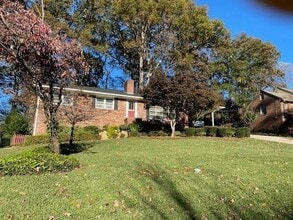 Building Photo - 1152 Beech Haven Rd NE