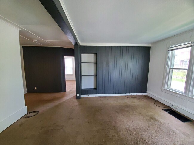 Building Photo - 2512 Walnut St