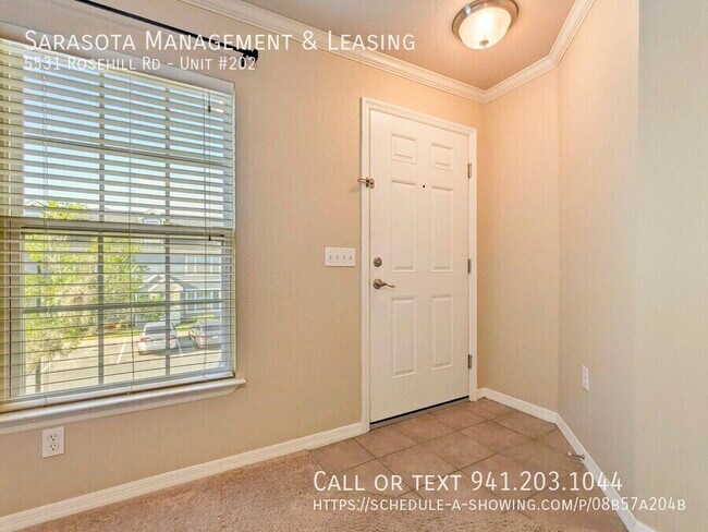 Building Photo - 5531 Rosehill Rd