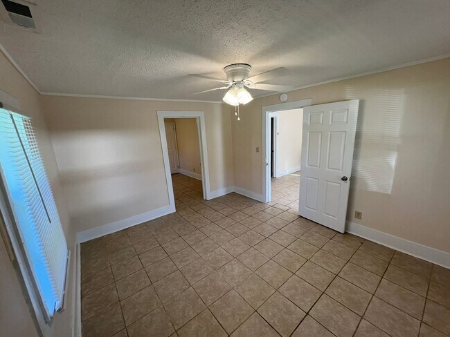 Building Photo - 33 Nicholson Creek Rd