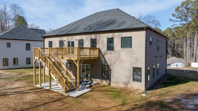 Building Photo - 4400 Ross Estates Ct SW