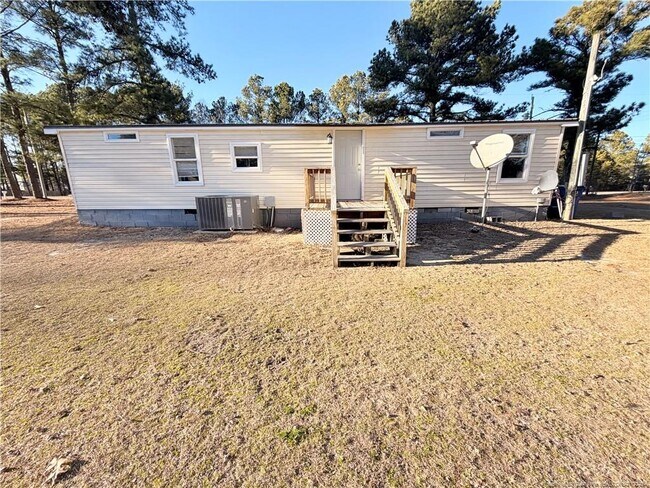 Building Photo - 205 St Matthews Church Rd