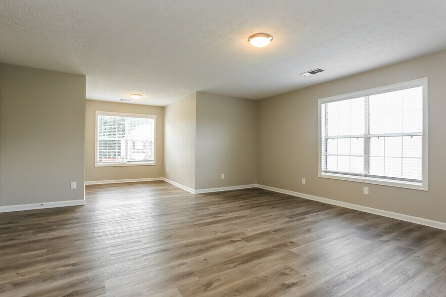 Building Photo - 5382 Winding Glen Dr