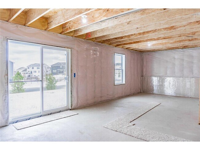 Building Photo - 143X Nutmeg Cir