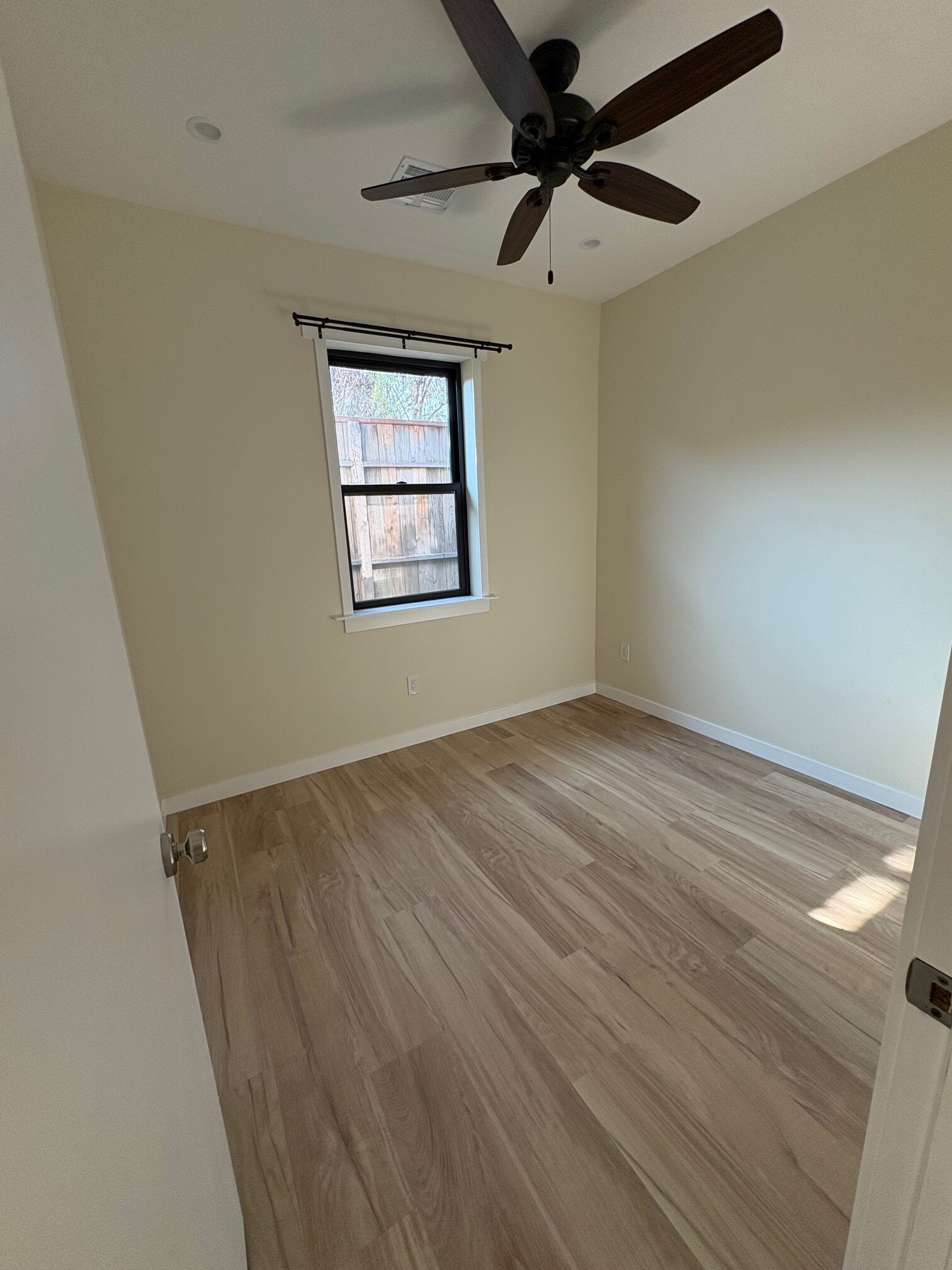 Building Photo - 3727 Gundry Ave