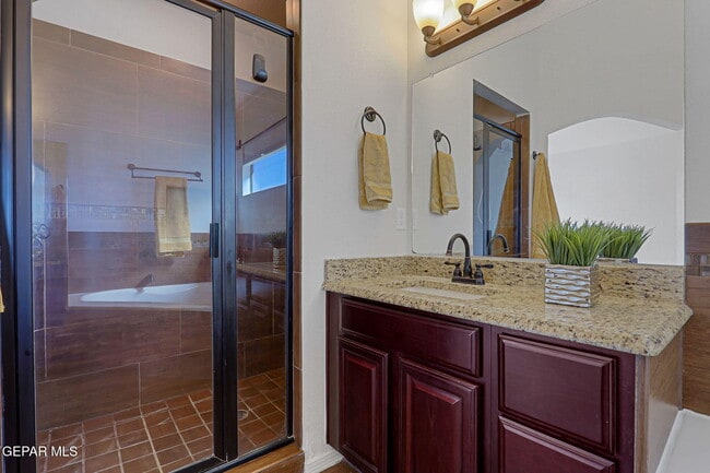 Building Photo - 5021 Silver Cholla Dr