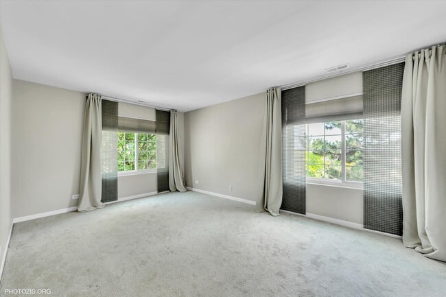 Building Photo - 436 Yorktown Ct
